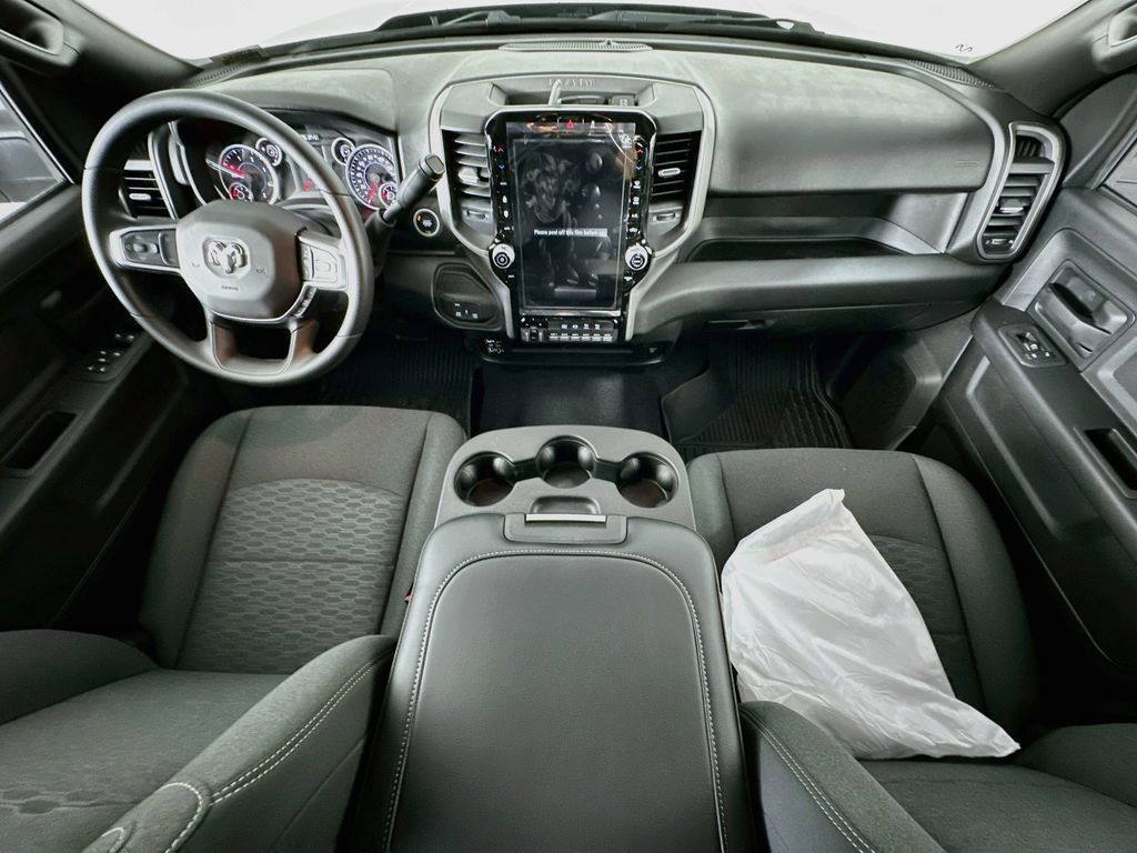 New 2027 RAM 2500 Tradesman AWD/4WD image 9
