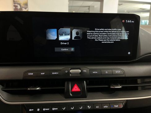 Used 2025 Kia K4 LXS image 20