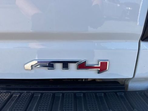 Used 2023 GMC Sierra 2500 AT4 AWD/4WD image 8