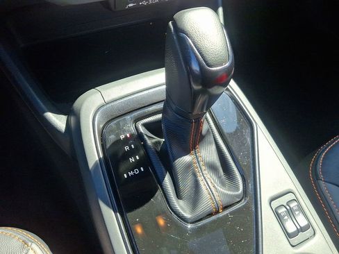 Certified 2024 Subaru Crosstrek 2.5i Limited w/ Crosstrek Mirror Package image 15