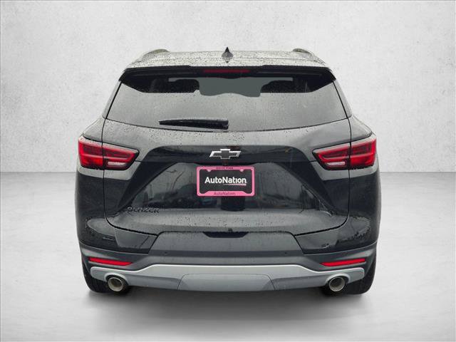 New 2026 Chevrolet Blazer LT w/ LPO, Black Grille Bar Package FWD image 6