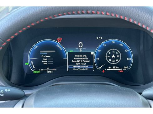 Certified 2025 Toyota Sienna XSE w/ XSE Premium Package AWD/4WD image 32