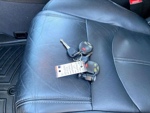 Used 2016 Chevrolet Traverse LT FWD image 15