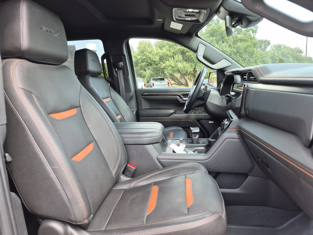 Used 2023 GMC Sierra 1500 AT4 w/ AT4 Preferred Package AWD/4WD image 38