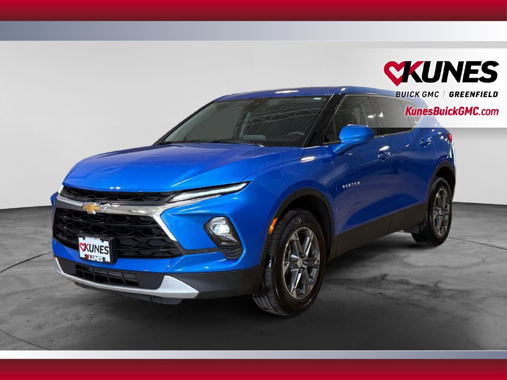 Used 2025 Chevrolet Blazer LT FWD image 5