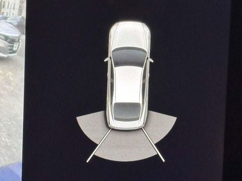 Used 2023 Hyundai Elantra Limited image 30