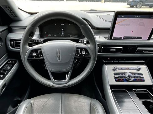 Used 2020 Lincoln Aviator Reserve w/ Equipment Group 201A RWD image 6