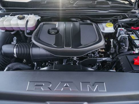 Certified 2025 RAM 1500 Big Horn AWD/4WD image 27