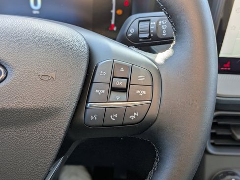 New 2026 Ford Maverick Lariat w/ Black Appearance Package image 32