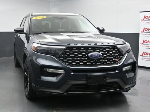 Used 2022 Ford Explorer ST w/ Equipment Group 401A AWD/4WD image 3