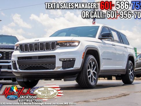 Used 2023 Jeep Grand Cherokee L Limited RWD image 4