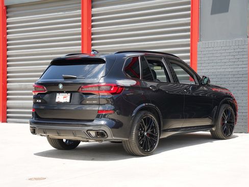 Used 2023 BMW X5 xDrive40i w/ M Sport Package AWD/4WD image 11