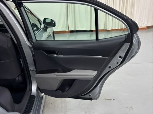 Used 2024 Toyota Camry LE FWD image 27