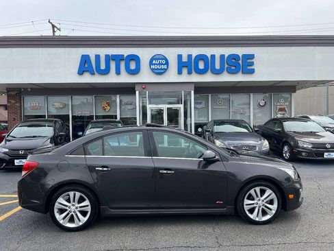 Used 2015 Chevrolet Cruze LTZ w/ Sun, Sound and Sport Package FWD image 9