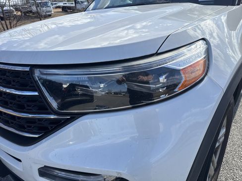 Used 2020 Ford Explorer XLT w/ Equipment Group 202A image 6