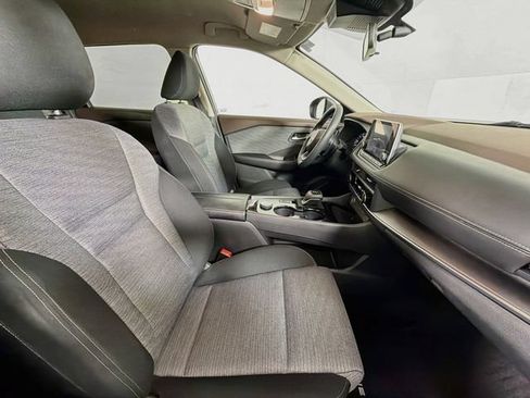 Certified 2023 Nissan Rogue SV AWD/4WD image 32