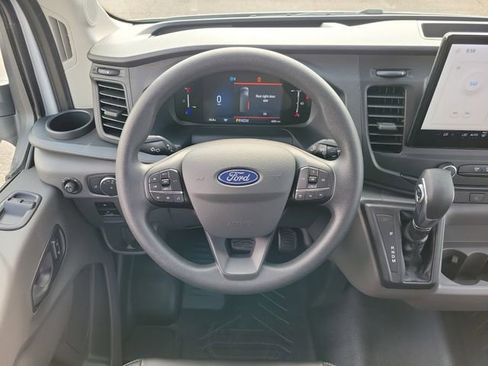 New 2026 Ford Transit 250 148 Medium Roof w/ Load Area Protection Package RWD image 9
