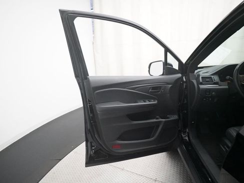 Certified 2023 Honda Passport EX-L image 28