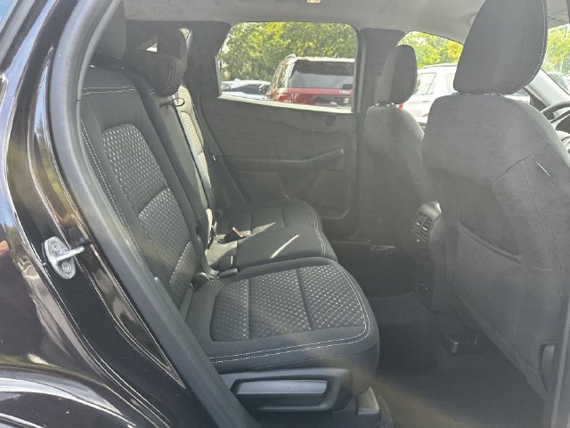 Certified 2023 Ford Escape Active AWD/4WD image 37