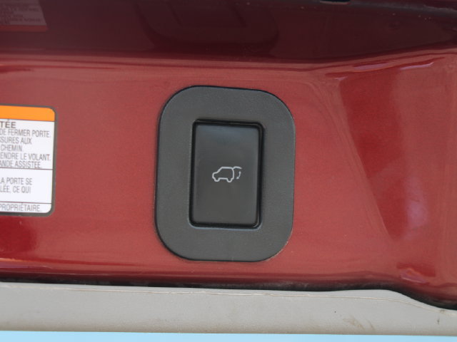 Used 2015 Toyota Sienna Limited Premium FWD image 12