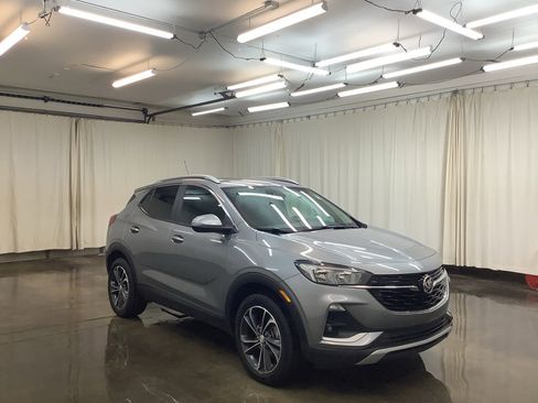 Used 2023 Buick Encore GX Select FWD image 4