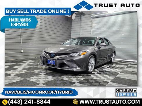 Used 2019 Toyota Camry XLE image 1