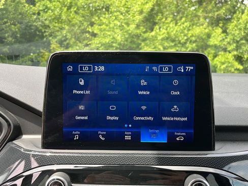 Used 2025 Ford Escape ST-Line Select AWD/4WD image 17