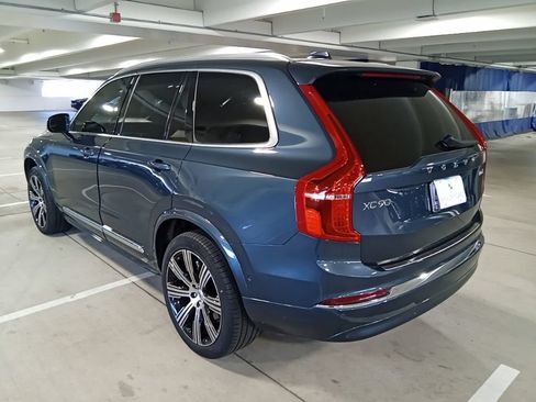 Used 2024 Volvo XC90 B6 Ultimate w/ Protection Package Premier AWD/4WD image 7