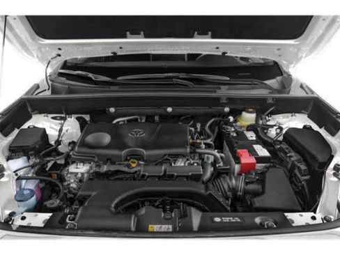 Used 2019 Toyota RAV4 LE FWD image 15