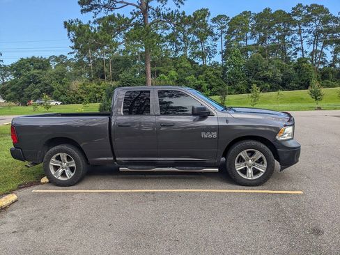 Used 2018 RAM 1500 Tradesman RWD image 5
