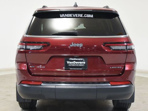 Used 2022 Jeep Grand Cherokee L Limited AWD/4WD image 13