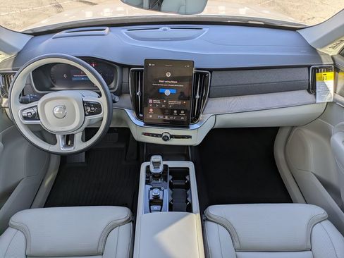 New 2026 Volvo XC90 T8 Ultra w/ Protection Package Premier AWD/4WD image 21