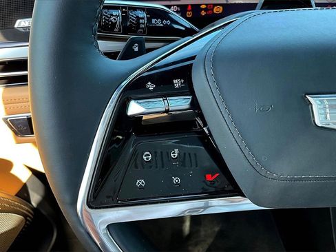 Certified 2025 Cadillac Escalade IQ Luxury 2 image 11