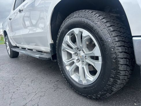 Used 2023 Chevrolet Silverado 1500 LTZ w/ LTZ Convenience Package II AWD/4WD image 23
