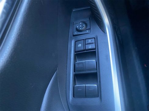 Used 2024 Toyota RAV4 XLE Premium image 19