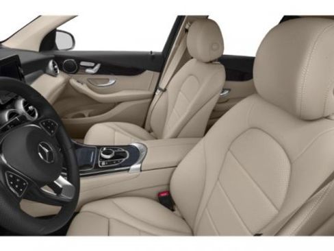 Used 2019 Mercedes-Benz GLC 300 image 9