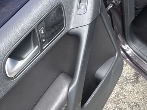 Used 2016 Volkswagen Tiguan R-Line FWD image 14