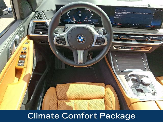 Used 2026 BMW X7 xDrive40i w/ M Sport Package AWD/4WD image 3