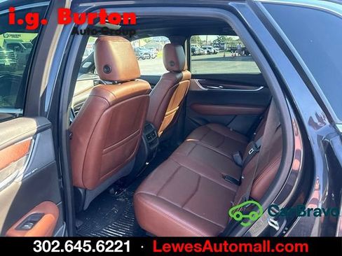 Used 2020 Cadillac XT5 Premium Luxury AWD/4WD image 5