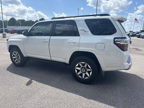Used 2021 Toyota 4Runner TRD Off-Road Premium AWD/4WD image 3