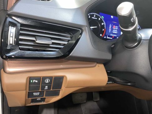 Used 2024 Acura RDX SH-AWD w/ Technology Package image 24