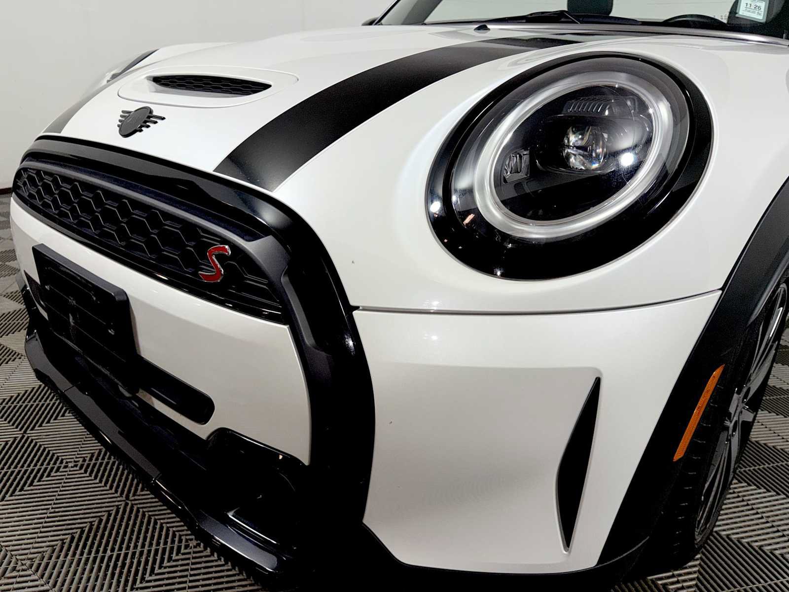 Used 2024 MINI Cooper S FWD image 25