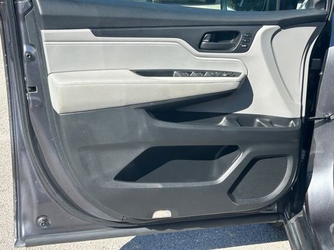 Used 2018 Honda Odyssey EX-L image 34