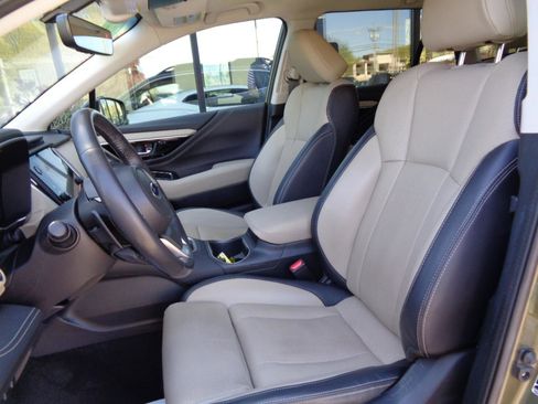 Used 2021 Subaru Outback Limited AWD/4WD image 8
