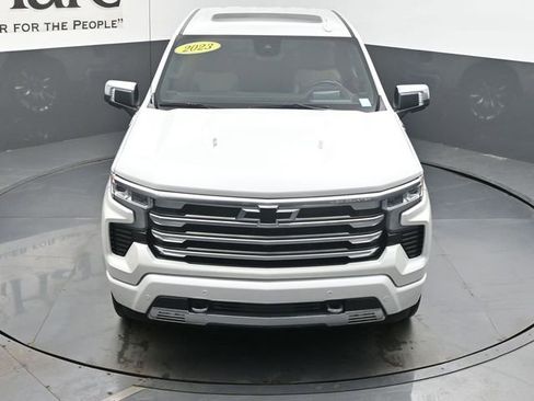 Used 2023 Chevrolet Silverado 1500 High Country w/ High Country Premium Package AWD/4WD image 58