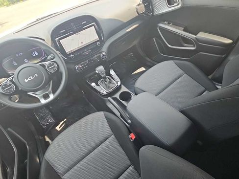 Used 2024 Kia Soul S FWD image 22