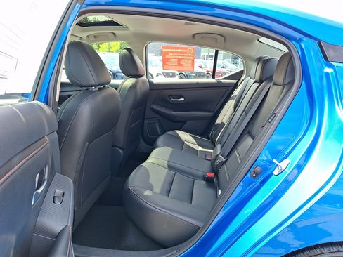 Certified 2024 Nissan Sentra SR w/ SR Premium Package FWD image 11