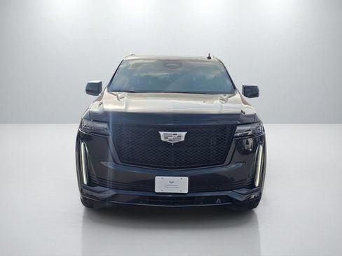 Used 2021 Cadillac Escalade ESV Sport Platinum RWD image 2