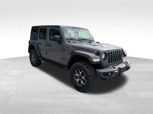 Used 2023 Jeep Wrangler Unlimited Rubicon w/ Cold Weather Group AWD/4WD image 3