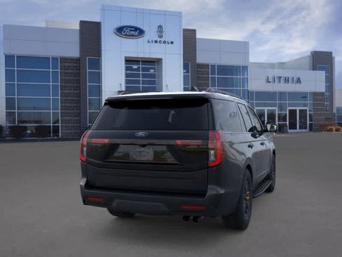 New 2026 Ford Expedition Tremor image 8